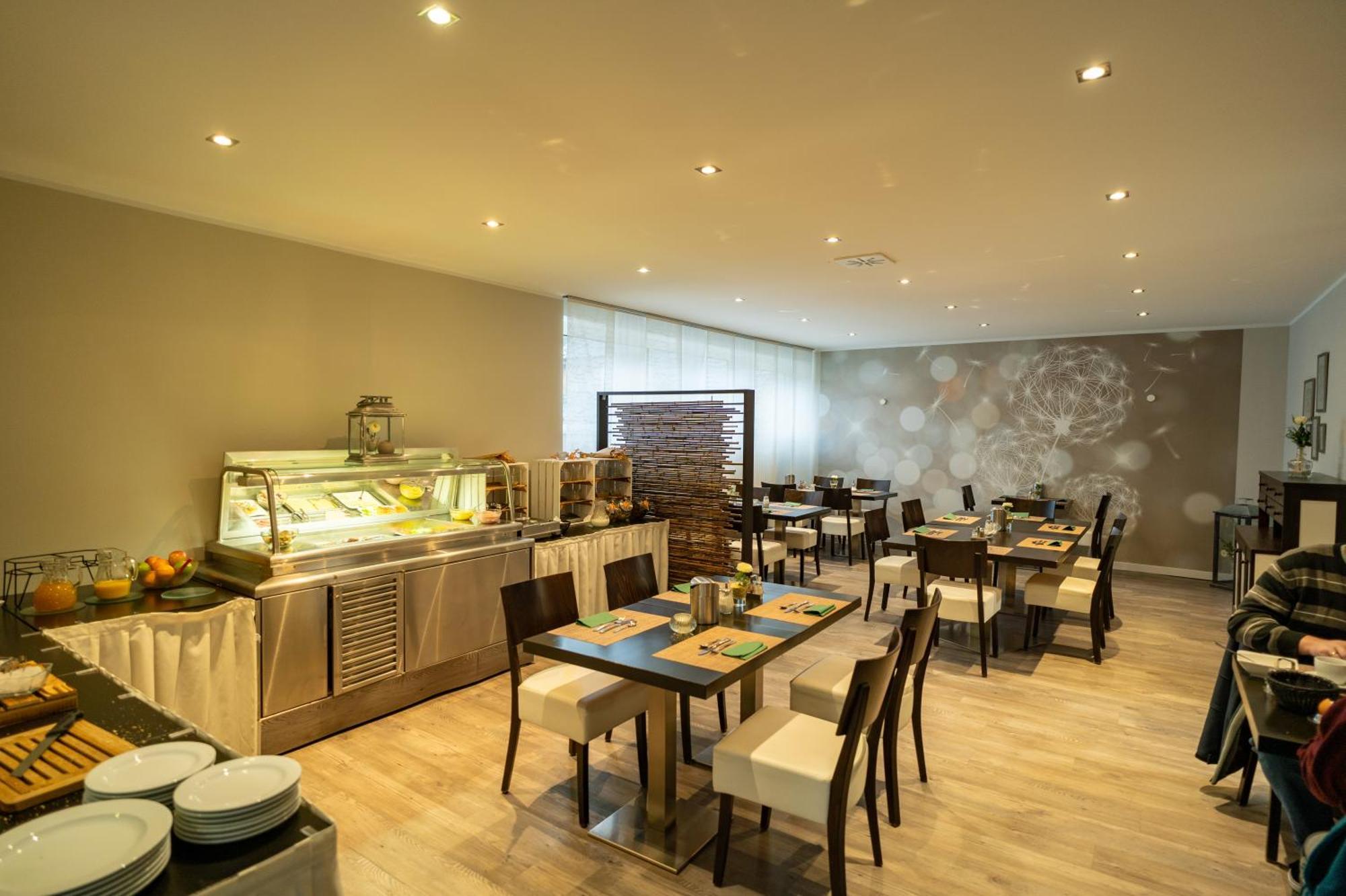 Waldhotel Surwold Екстериор снимка