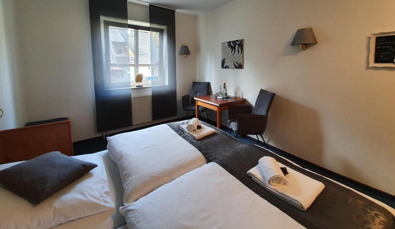 Waldhotel Surwold Екстериор снимка