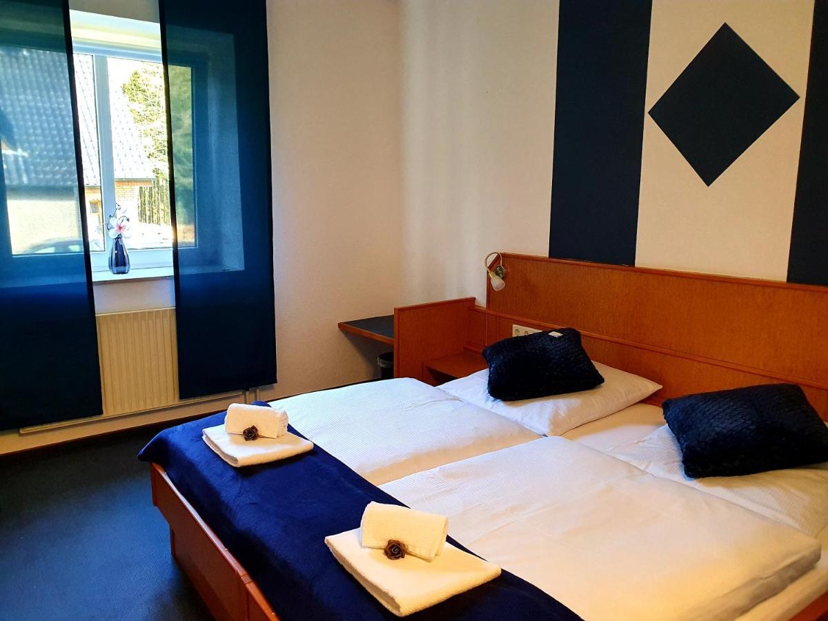 Waldhotel Surwold Екстериор снимка